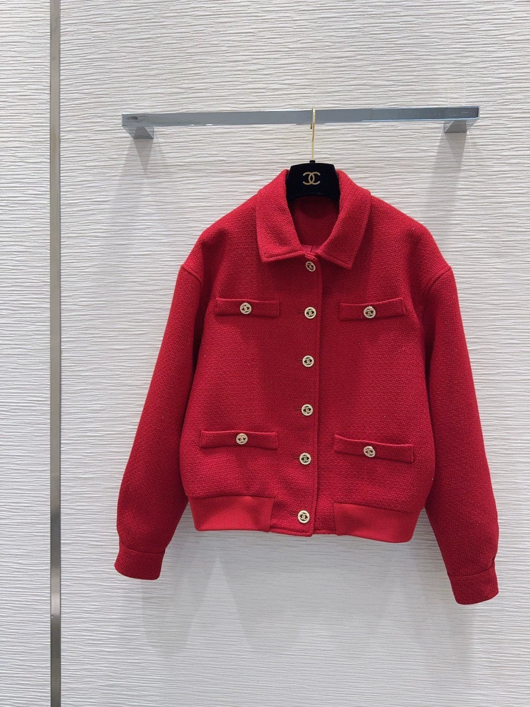 Red Single-Breasted Long-Sleeve Jacket