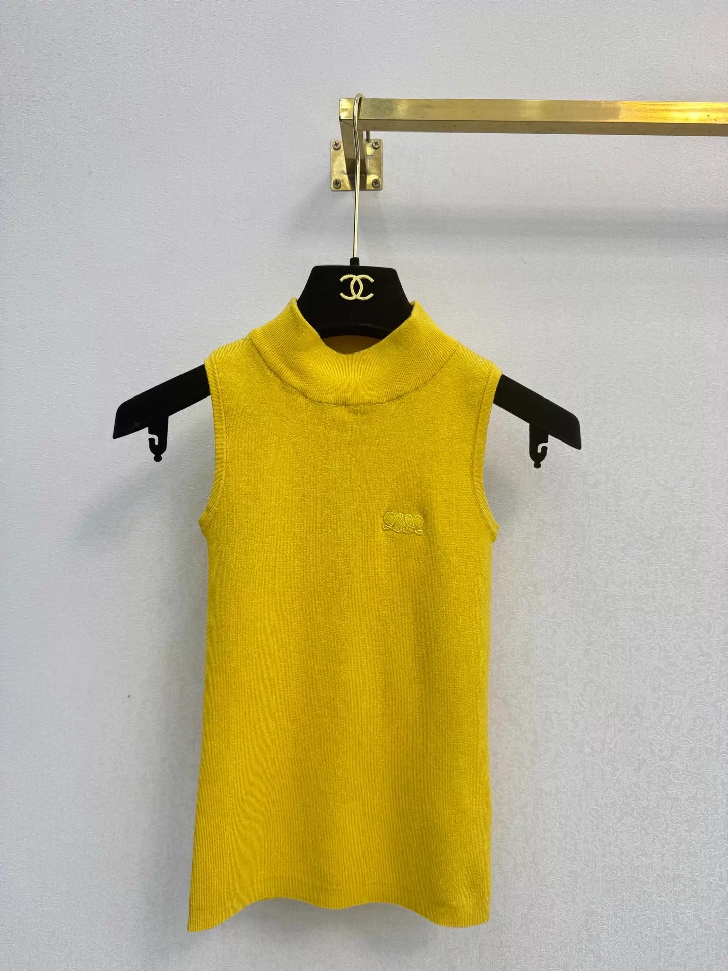 26ss Sleeveless Knitted Vest