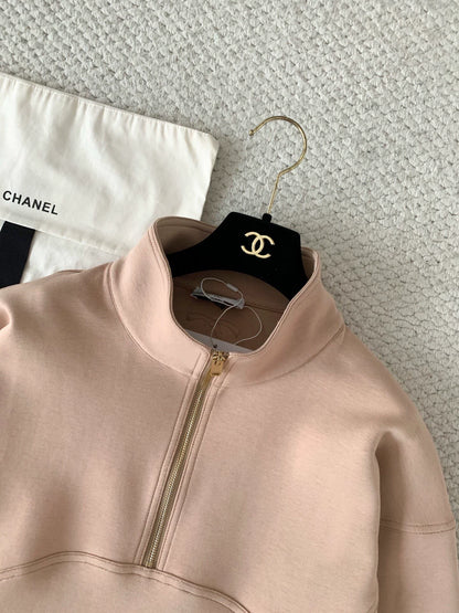 26New Women’s Beige Half-Zip Long-Sleeve