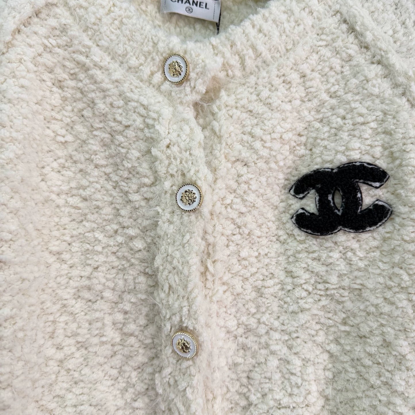 Crew neck cardigan