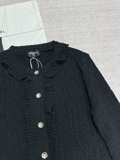 Ruffled Knit Cardigan/belted shorts