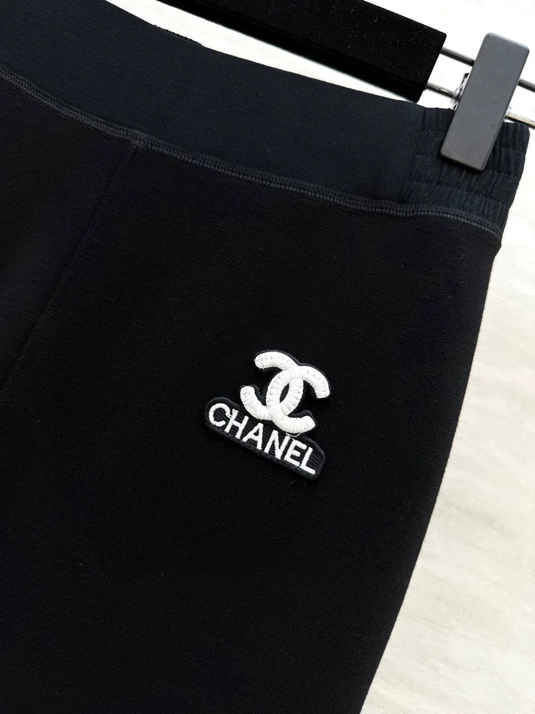 Wool heated one crotch nine quarter pants