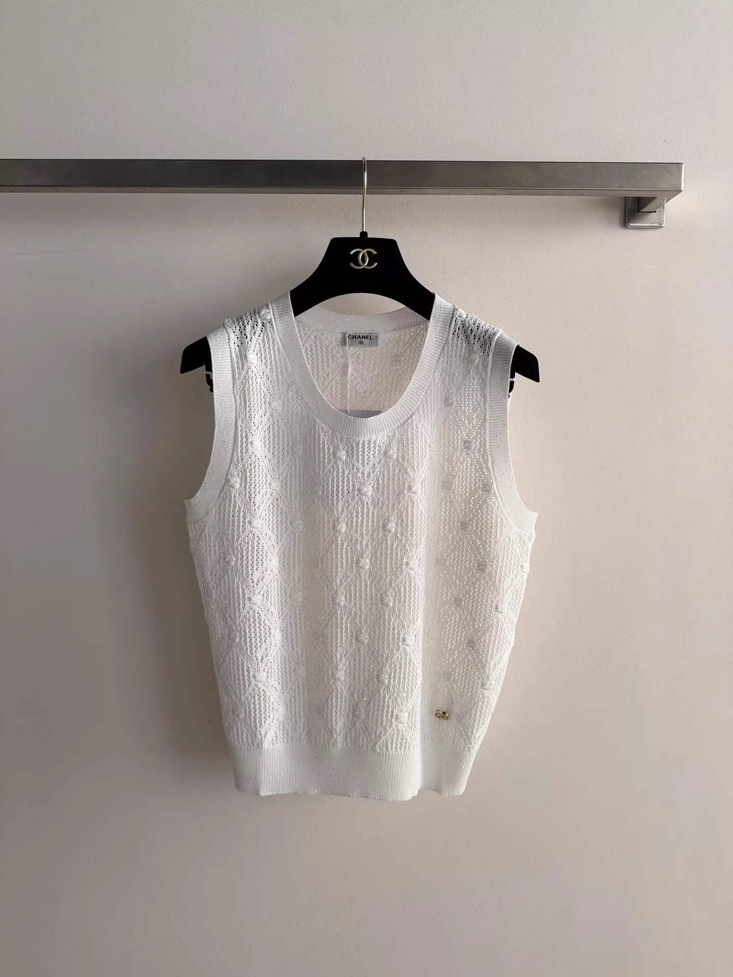 26ss Hollow-out knitted vest
