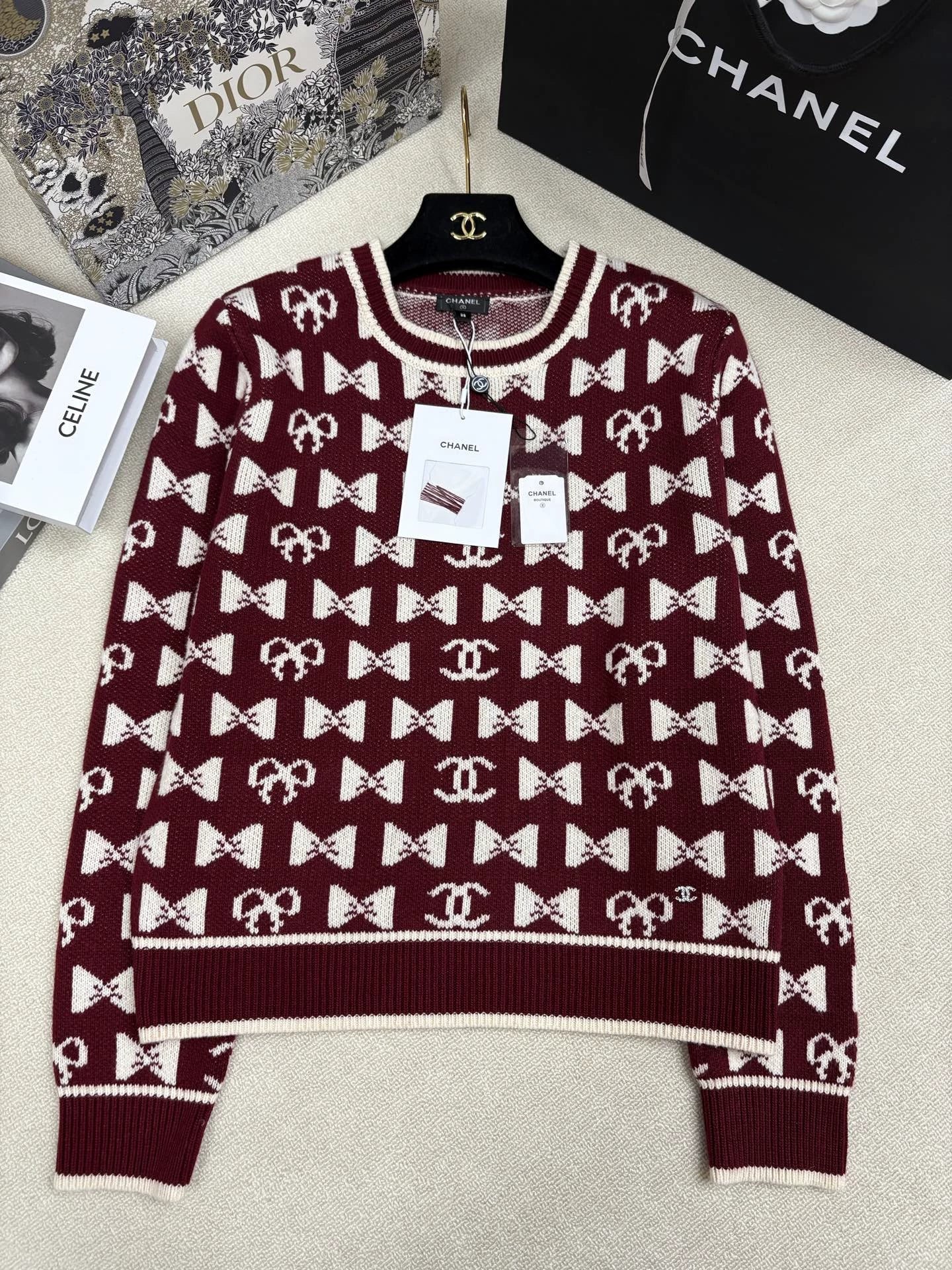 Jacquard Crew Neck Knit Sweater