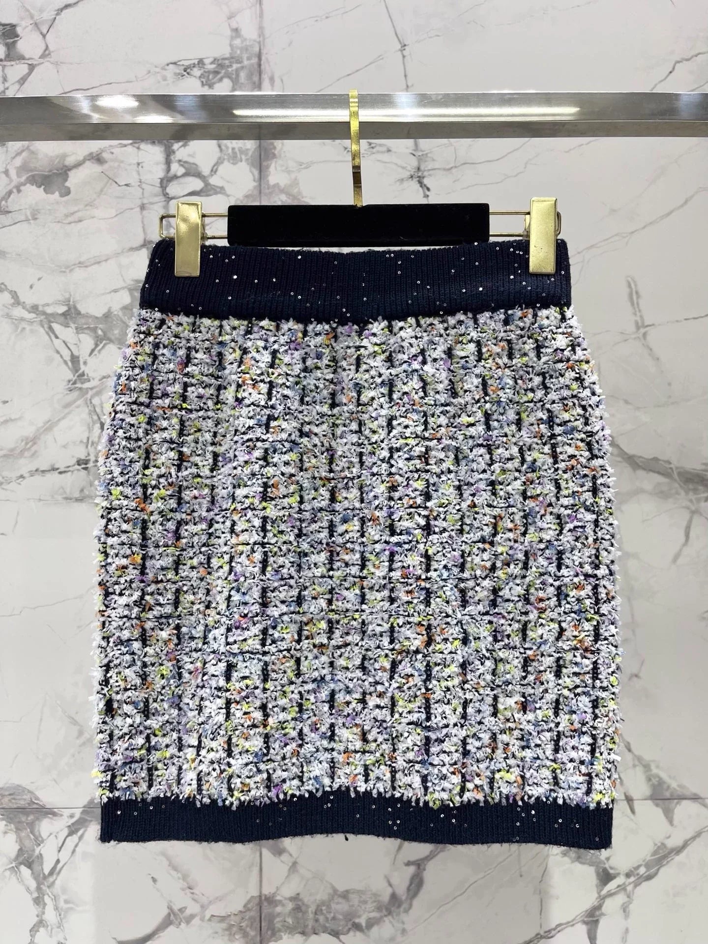 Knitted cardigan/vest/skirt