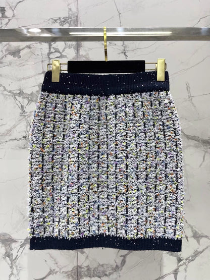 Knitted cardigan/vest/skirt