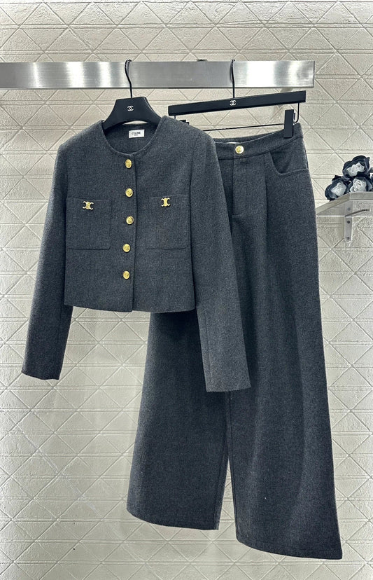 Crew neck blazer suit