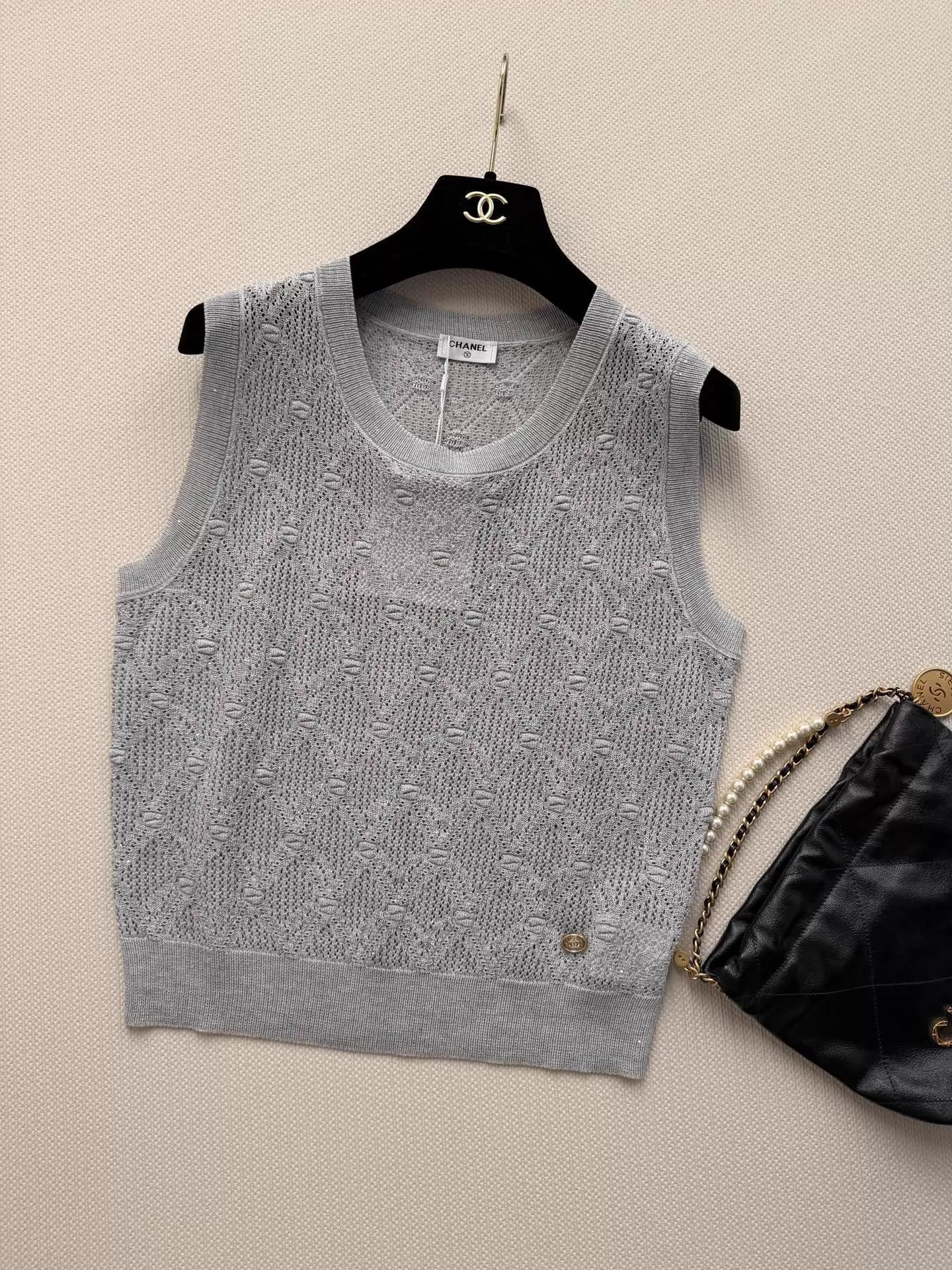 26ss Hollow-out knitted vest