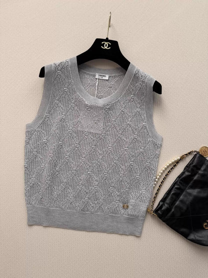 26ss Hollow-out knitted vest