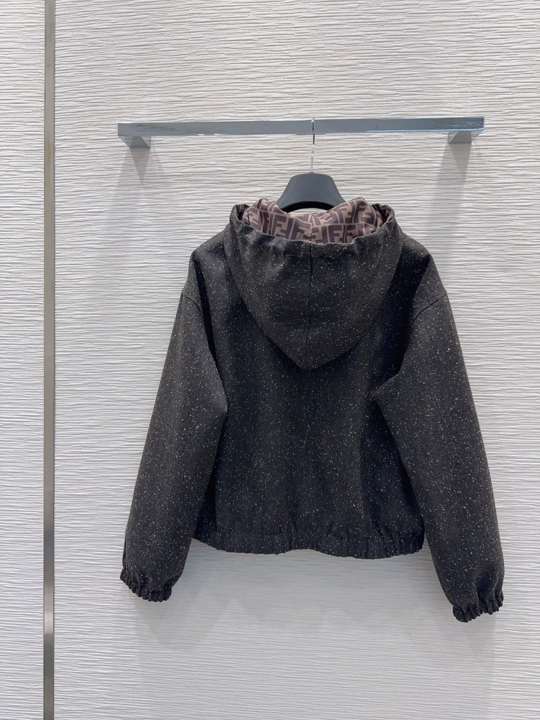 26New Reversible Long-Sleeve Hooded Zip-Up Jacket