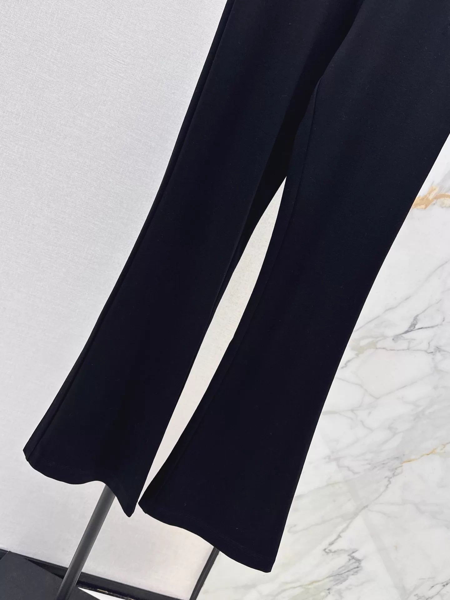 Mid-to-high waist stretch leggings