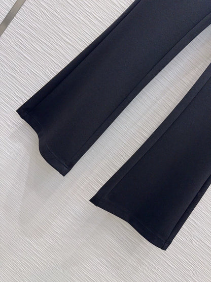26New-Arrival Flared Trousers with Chain-Trimmed Pockets