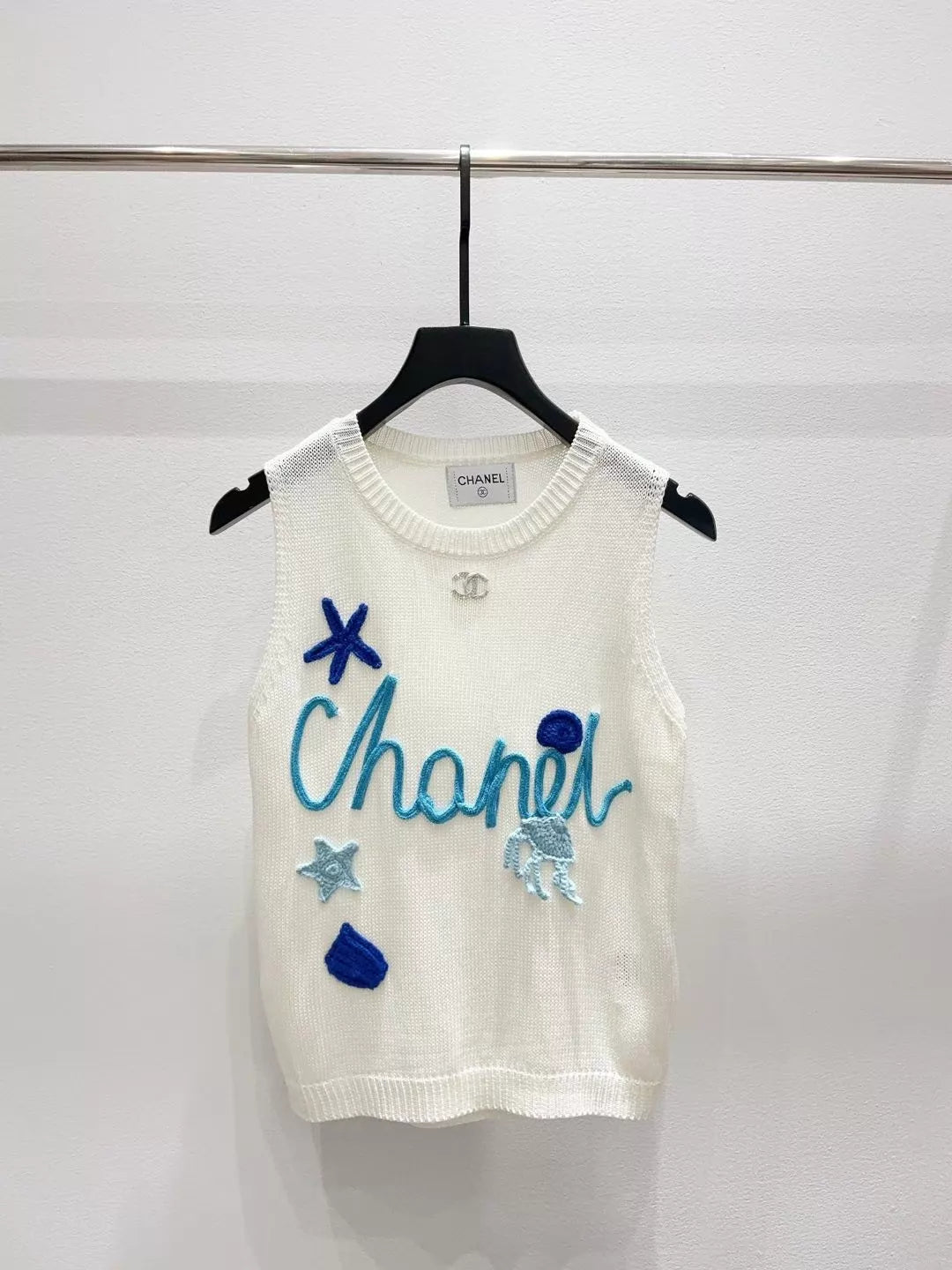 26ss Embroidered Crochet Vest