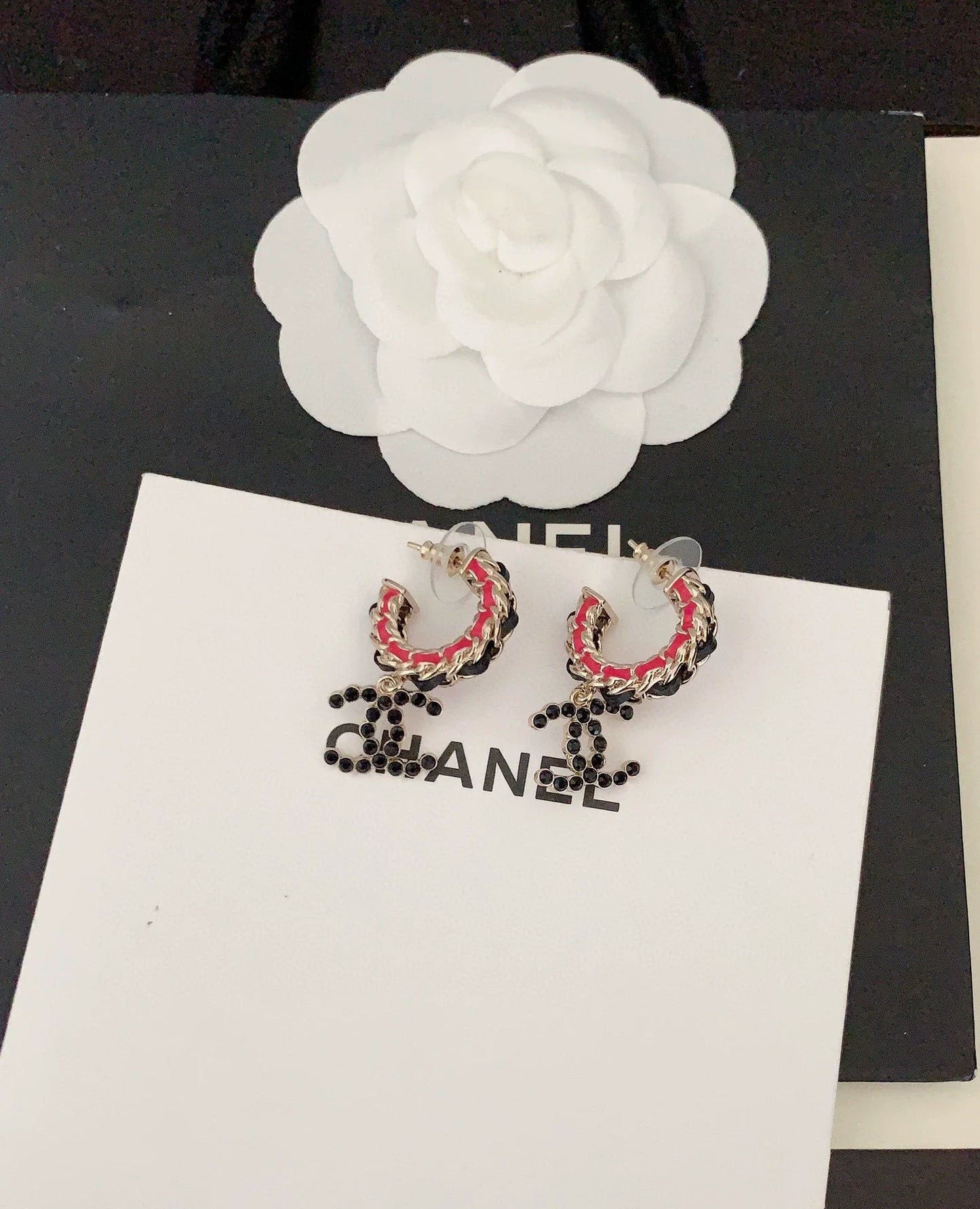 black ➕ Pink genuine leather ear hook