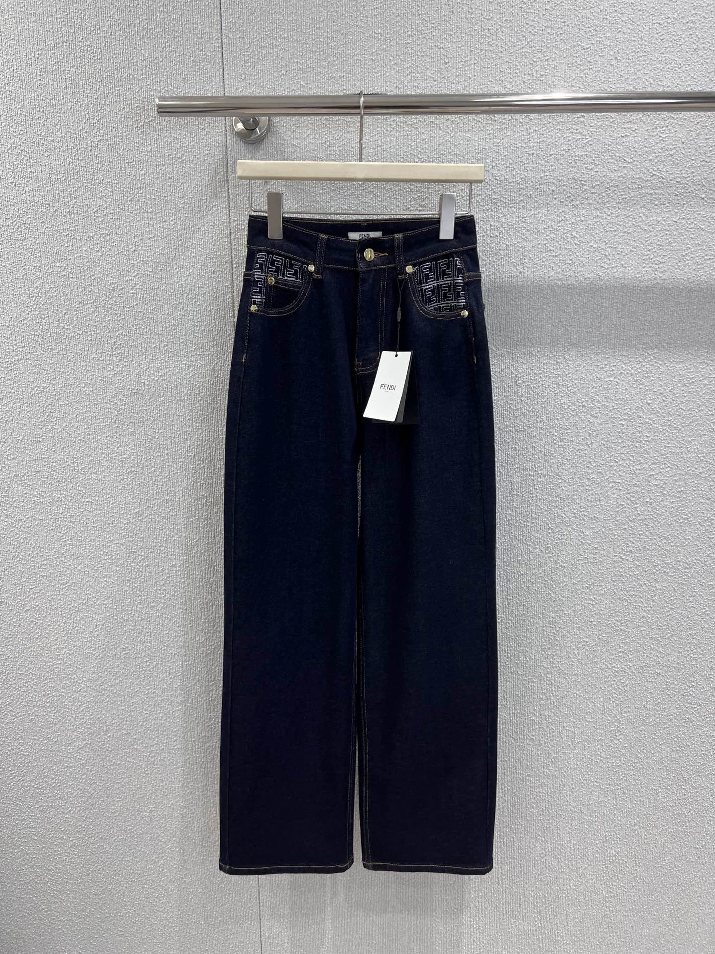 Pocket color-blocked straight leg pants