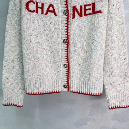 White blended yarn cardigan