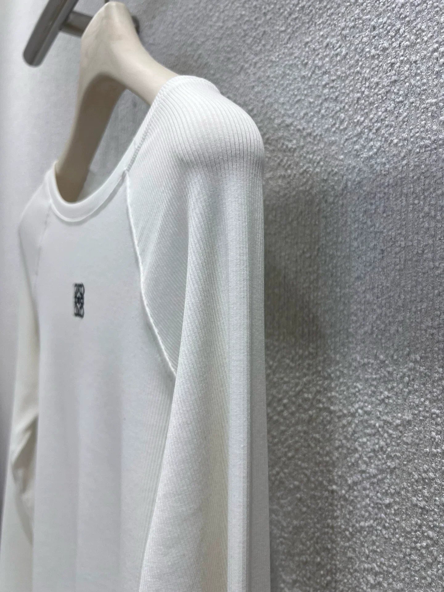 25Fw micro embroidered long sleeved base T-shirt