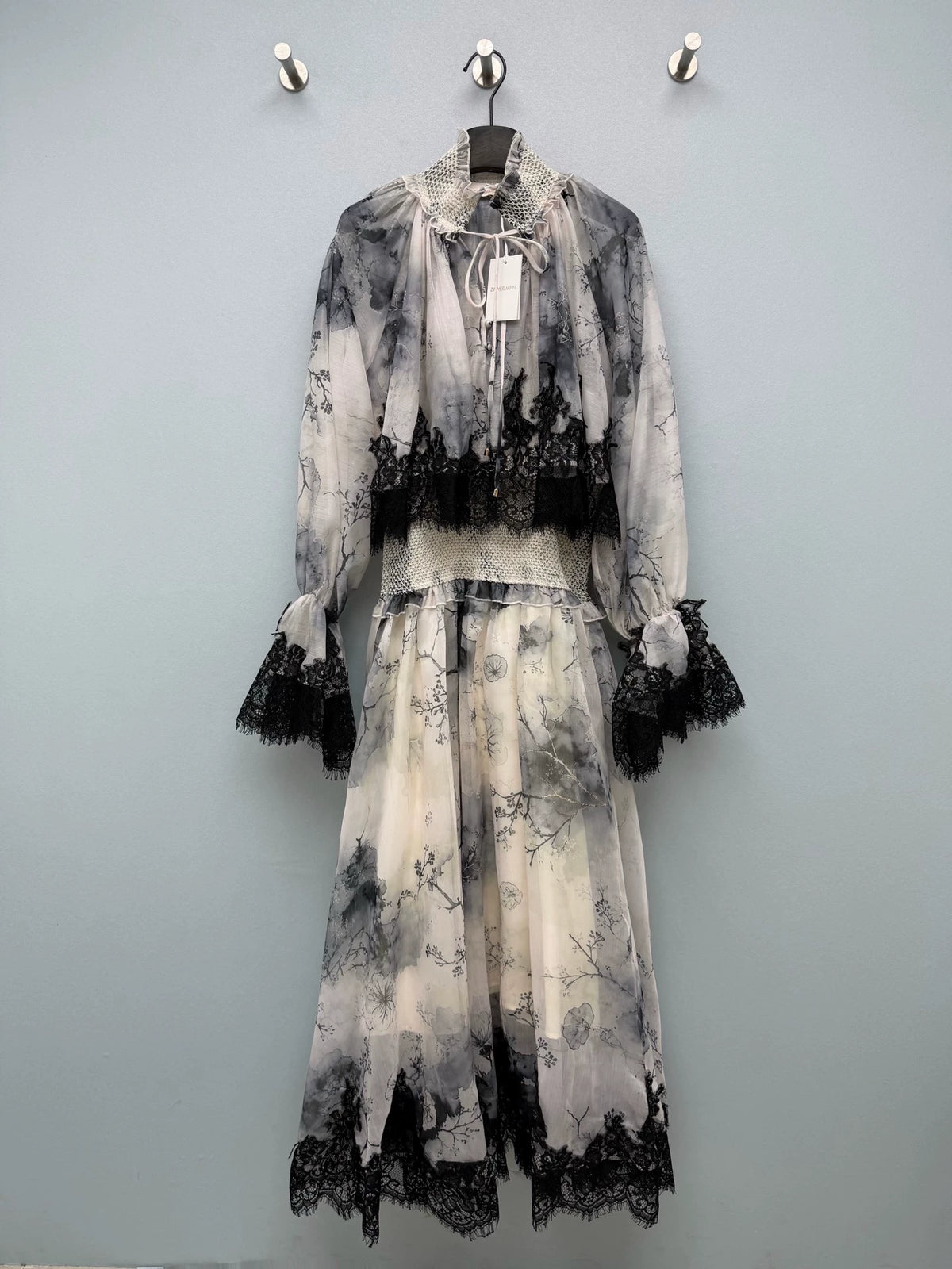 26Vintage-Inspired Lace Maxi Dress