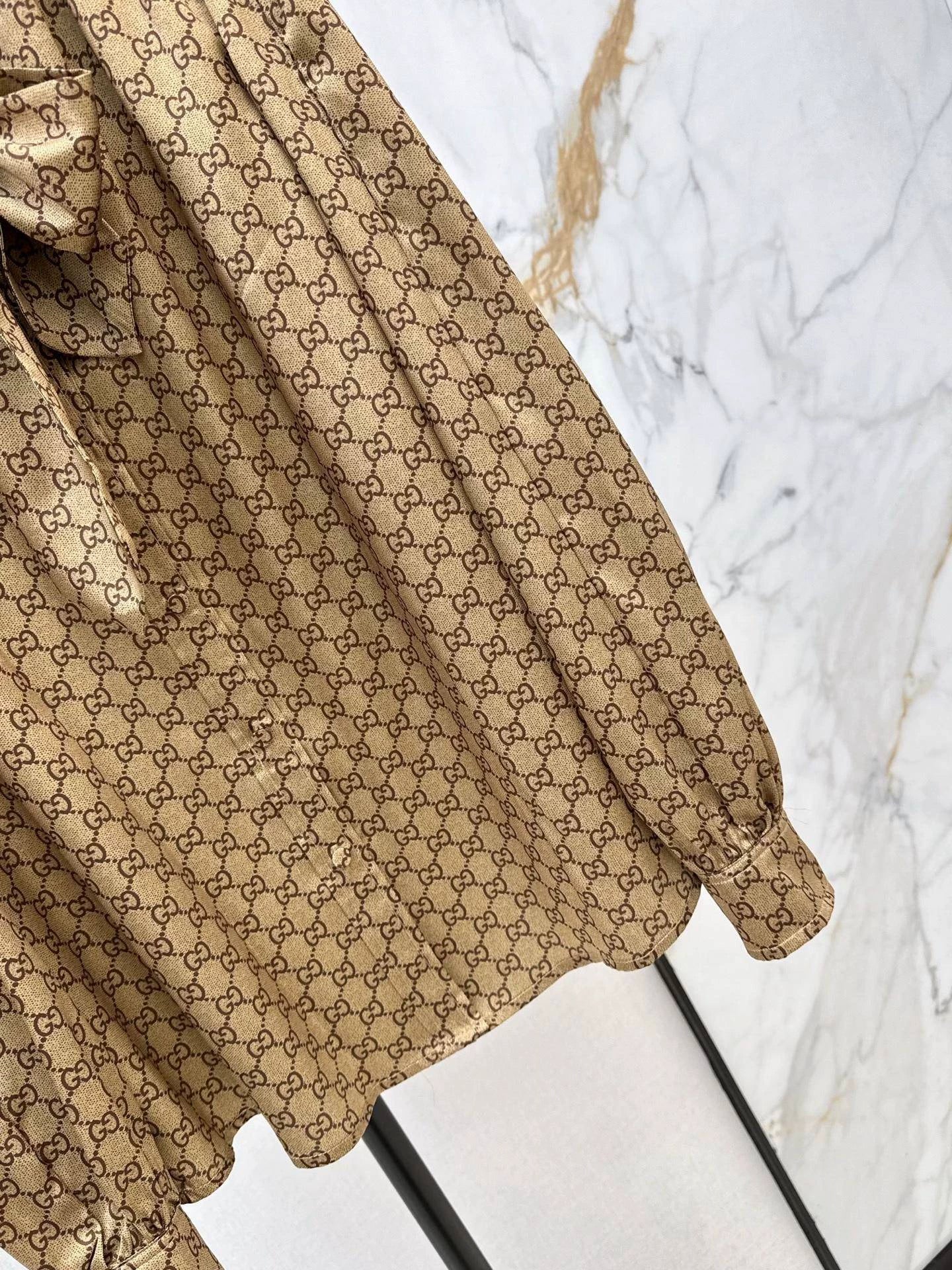26ss Letter print ribbon shirt