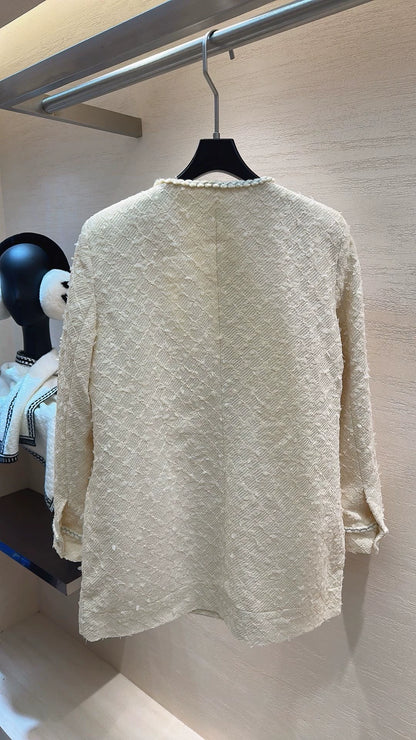 Double-breasted coat with pockets