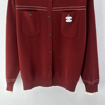 Lace-trimmed knit cardigan