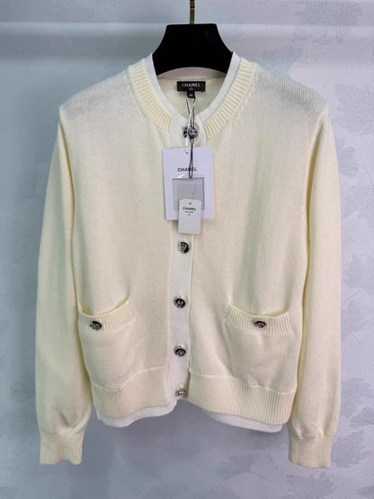 New knitted cardigan