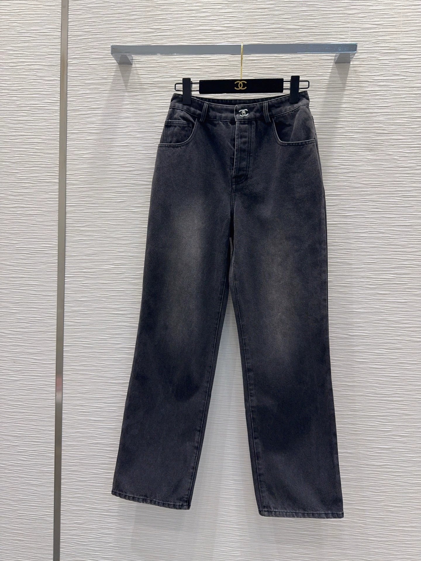 26ss Logo button jeans