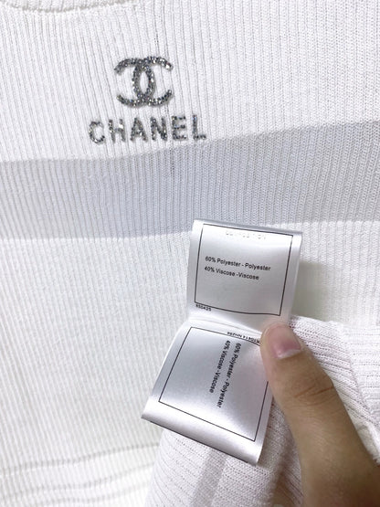 26ss T-shirt with chest logo