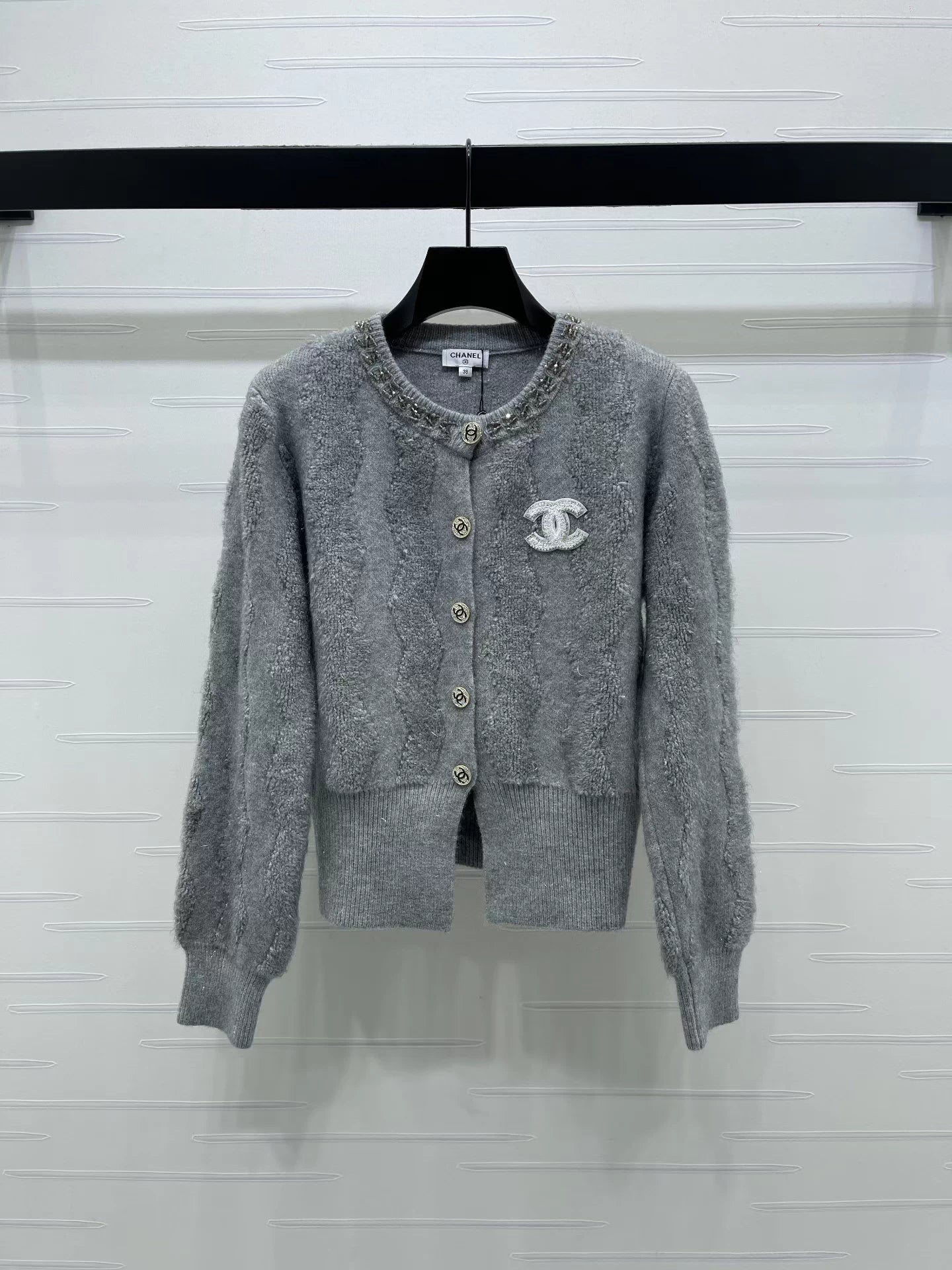 Heavy-duty beaded cardigan