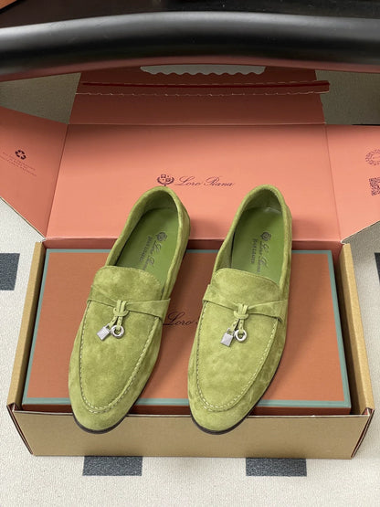 Pendant Loafers