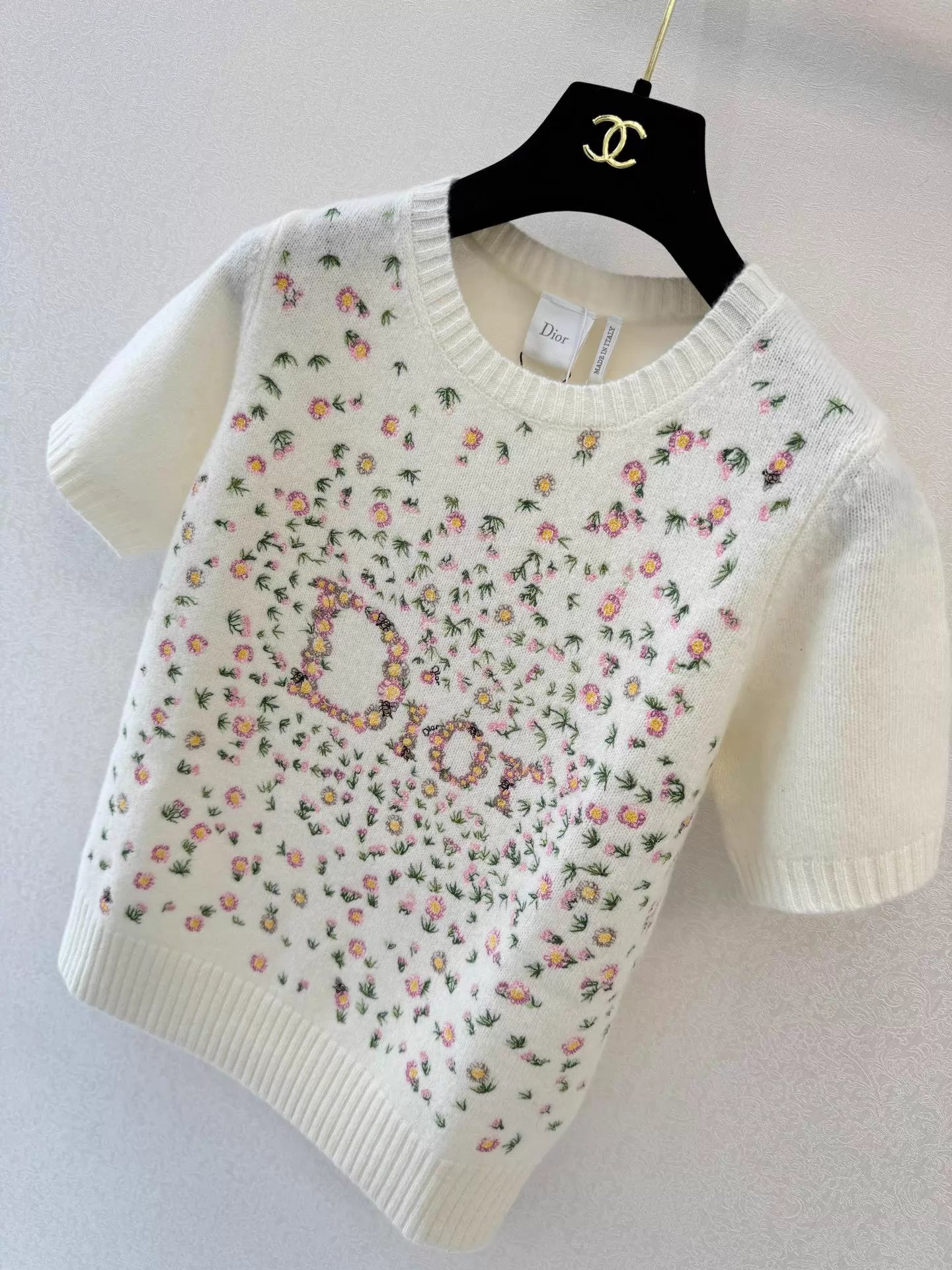 Floral Embroidery Short-Sleeve T-Shirt
