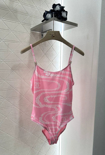 25 New Printed Halter Swimsuit