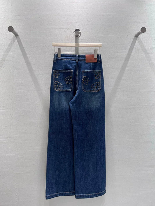 Wide-leg denim pants