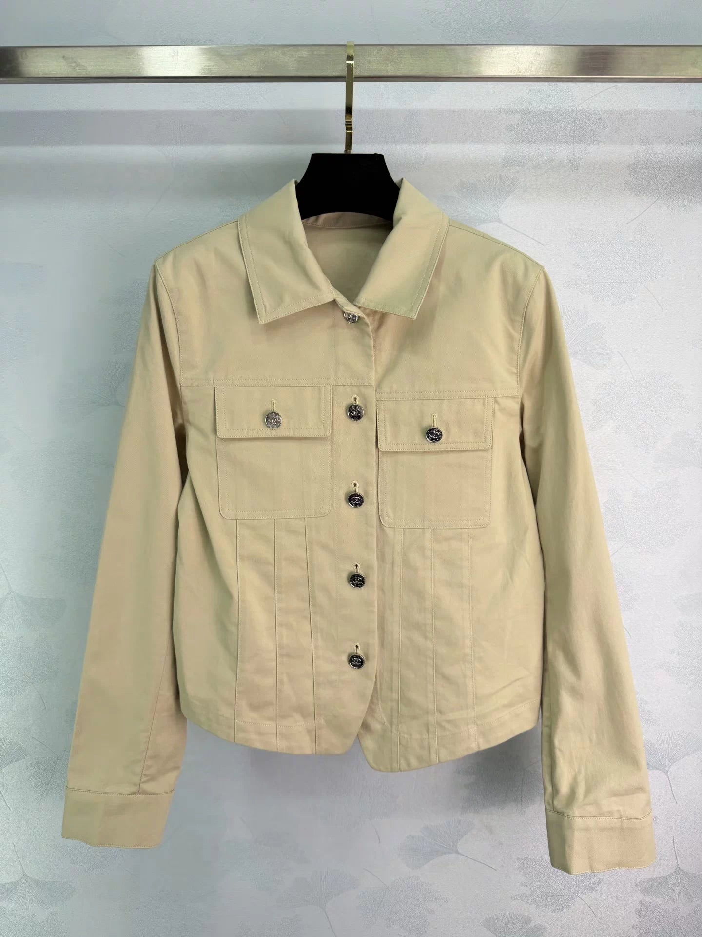 Workwear-style cropped jacket