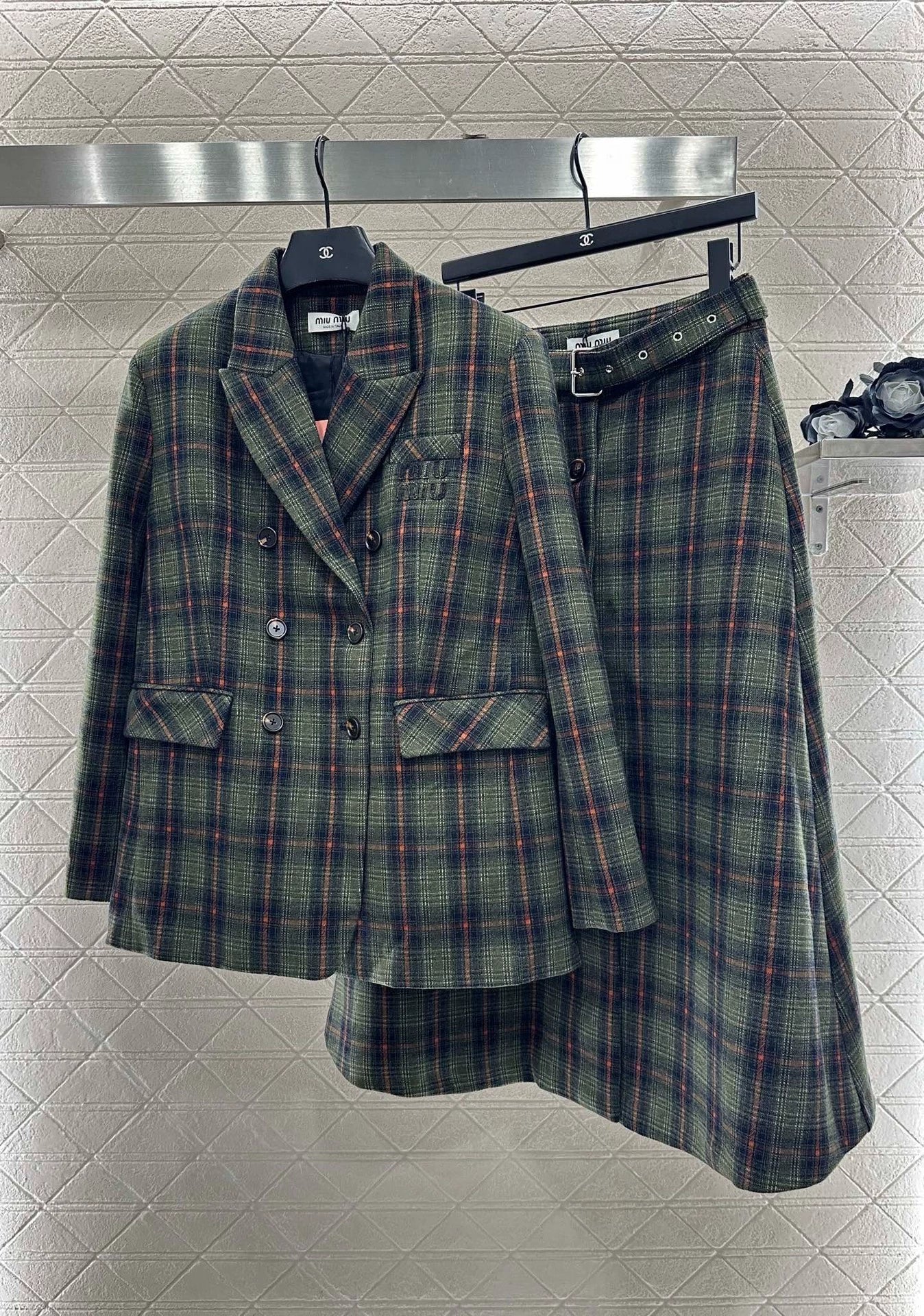 Grid pattern set