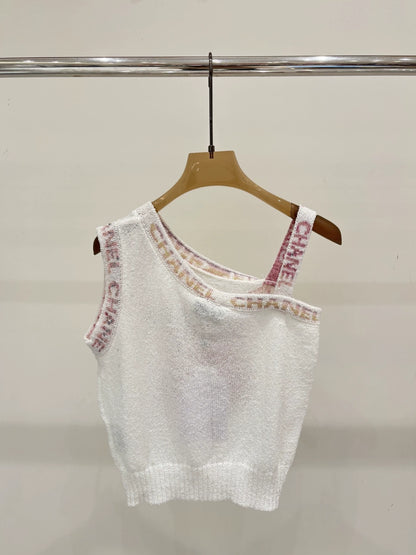 Gradient butterfly vest