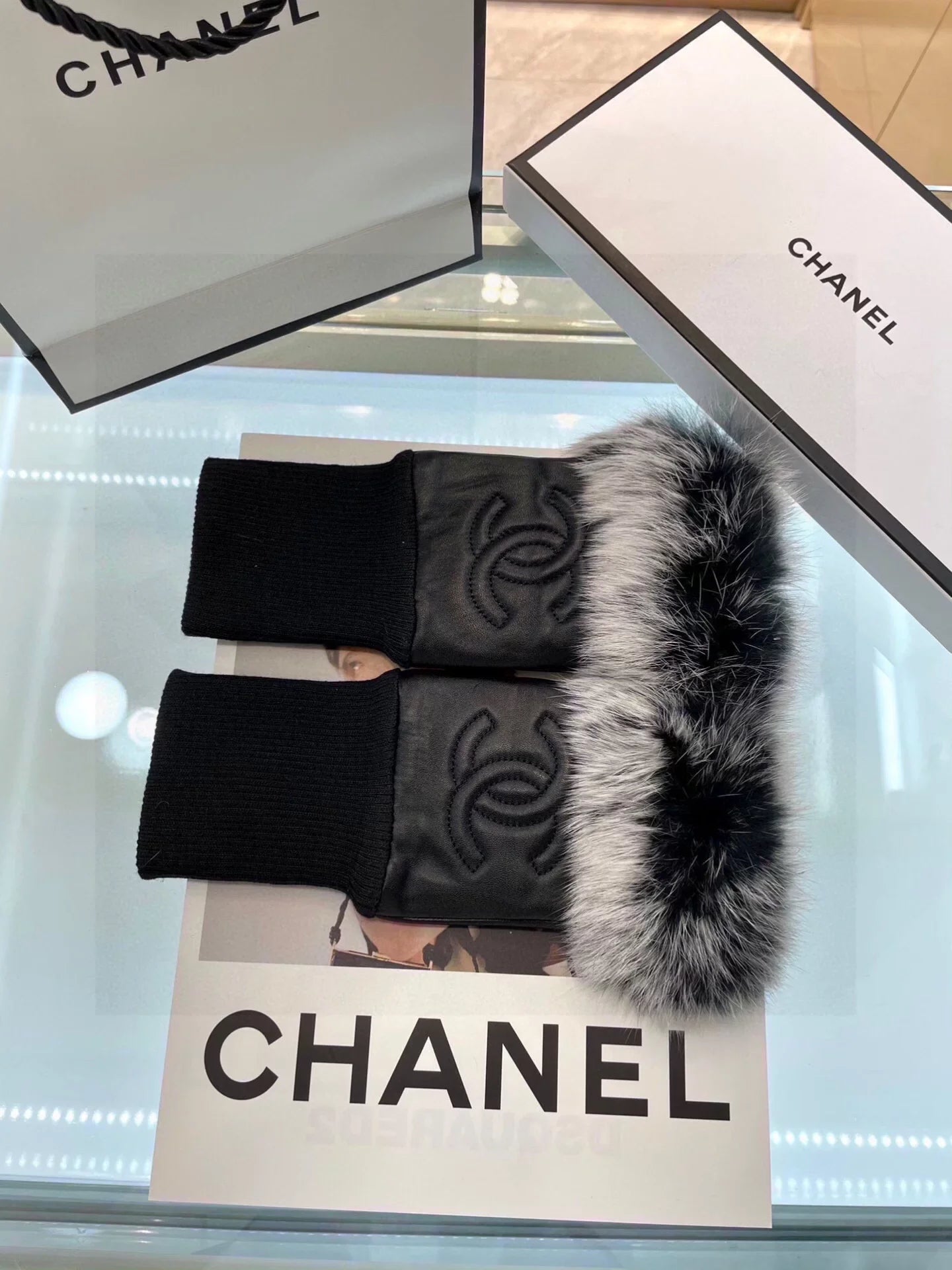 Short lazy rabbit fur gloves