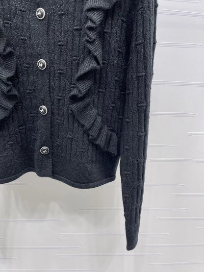 Full-length silver-thread ruffled cardigan