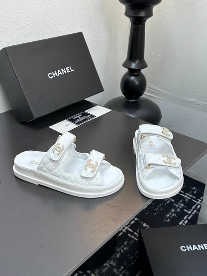 Velcro beach flip-flops