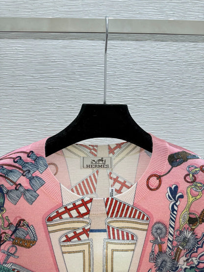 Pink wool printed top