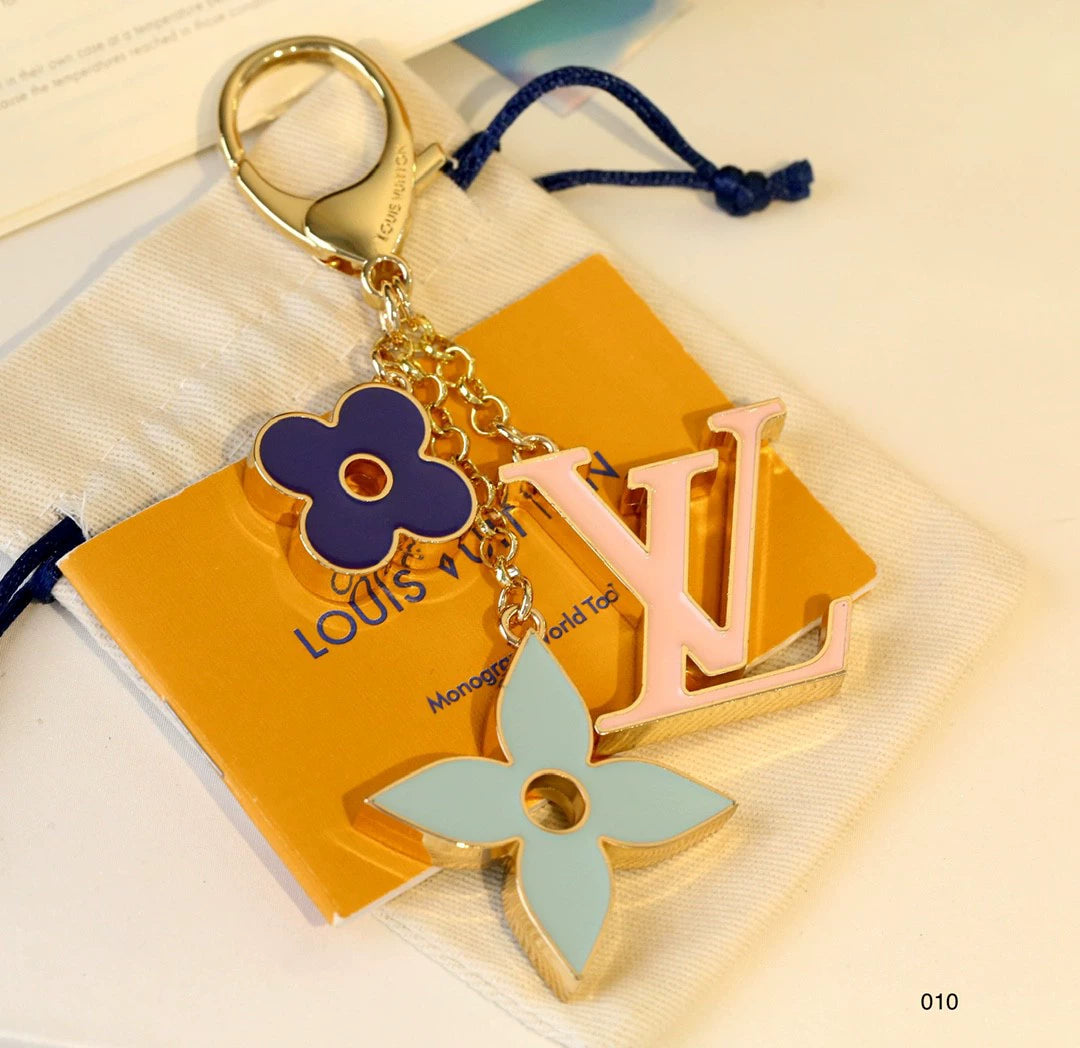 26ss Chain keychain