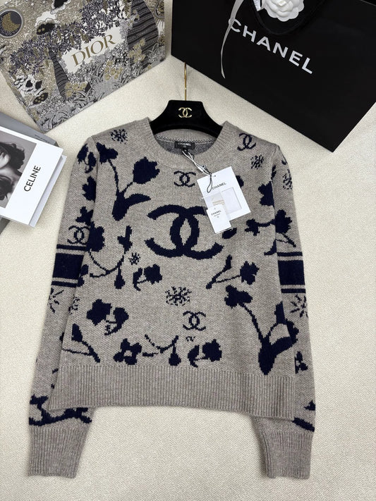Jacquard Crew Neck Sweater