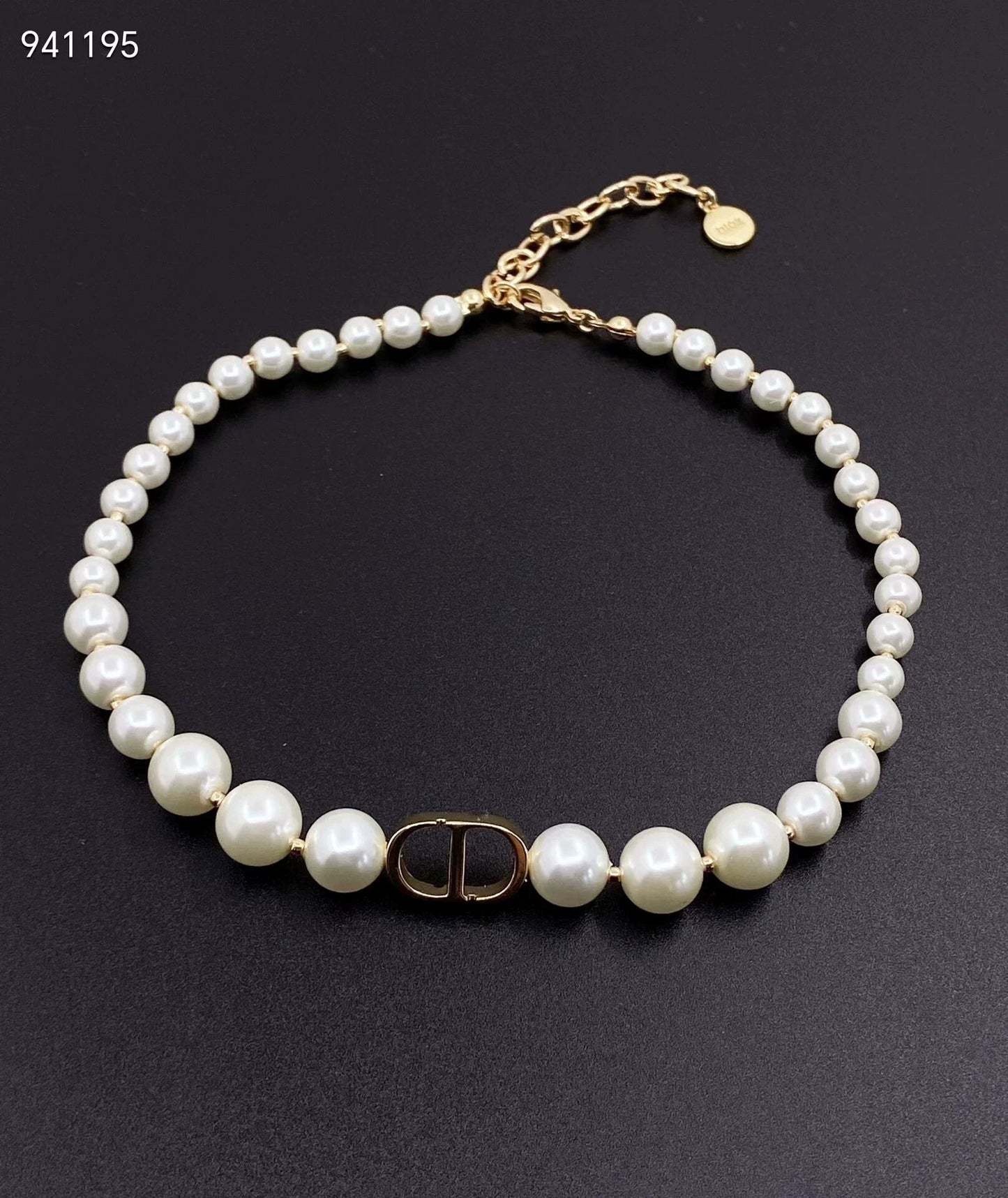 pearl necklace