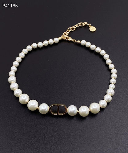 pearl necklace