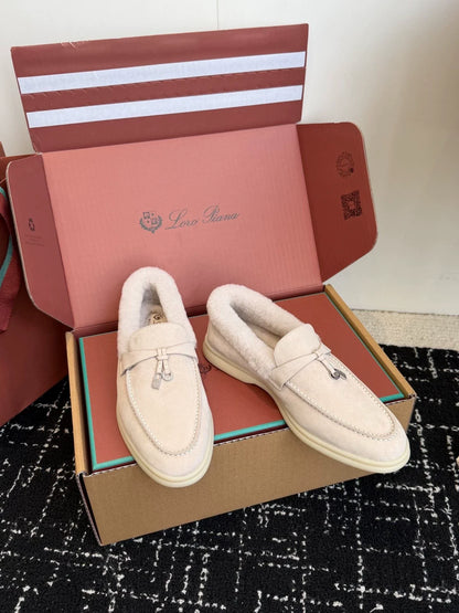 Pendant Loafers