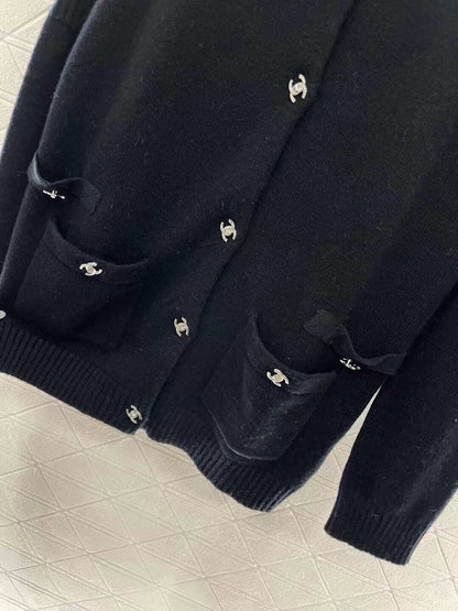25fw Backpack buckle knitted cardigan