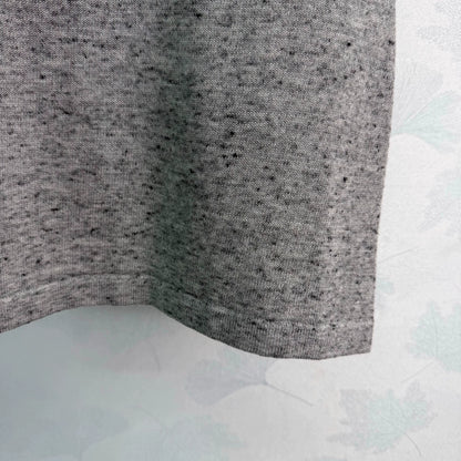 Chanel / 26 Early Autumn New Grey Knit Vest