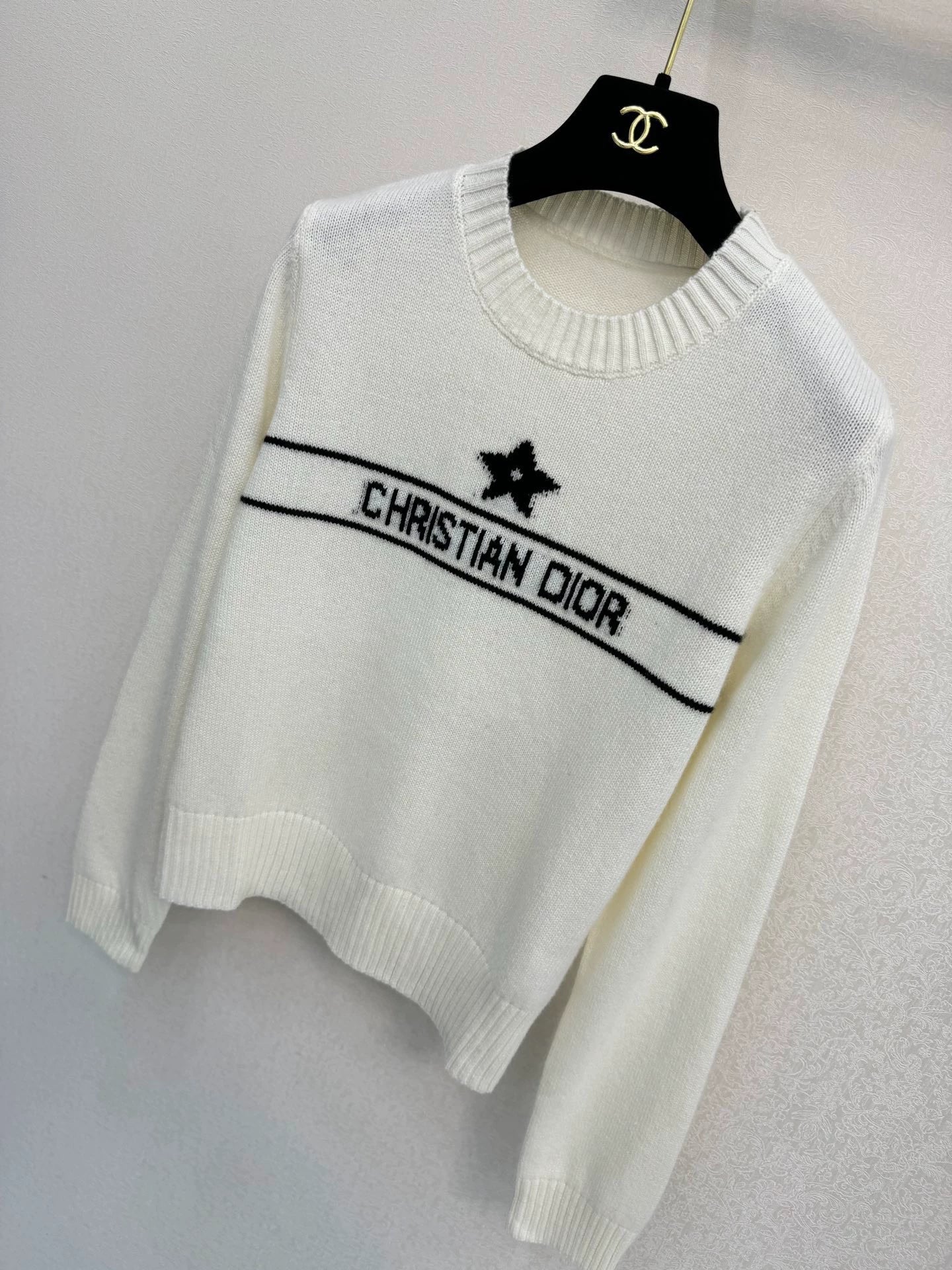 knitted sweater