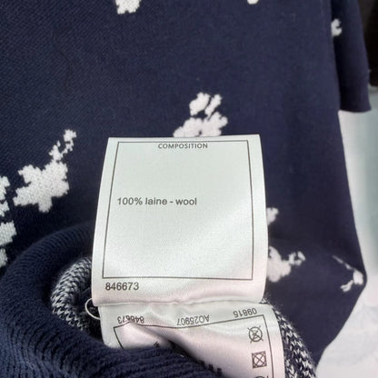 Short-sleeved polo shirt