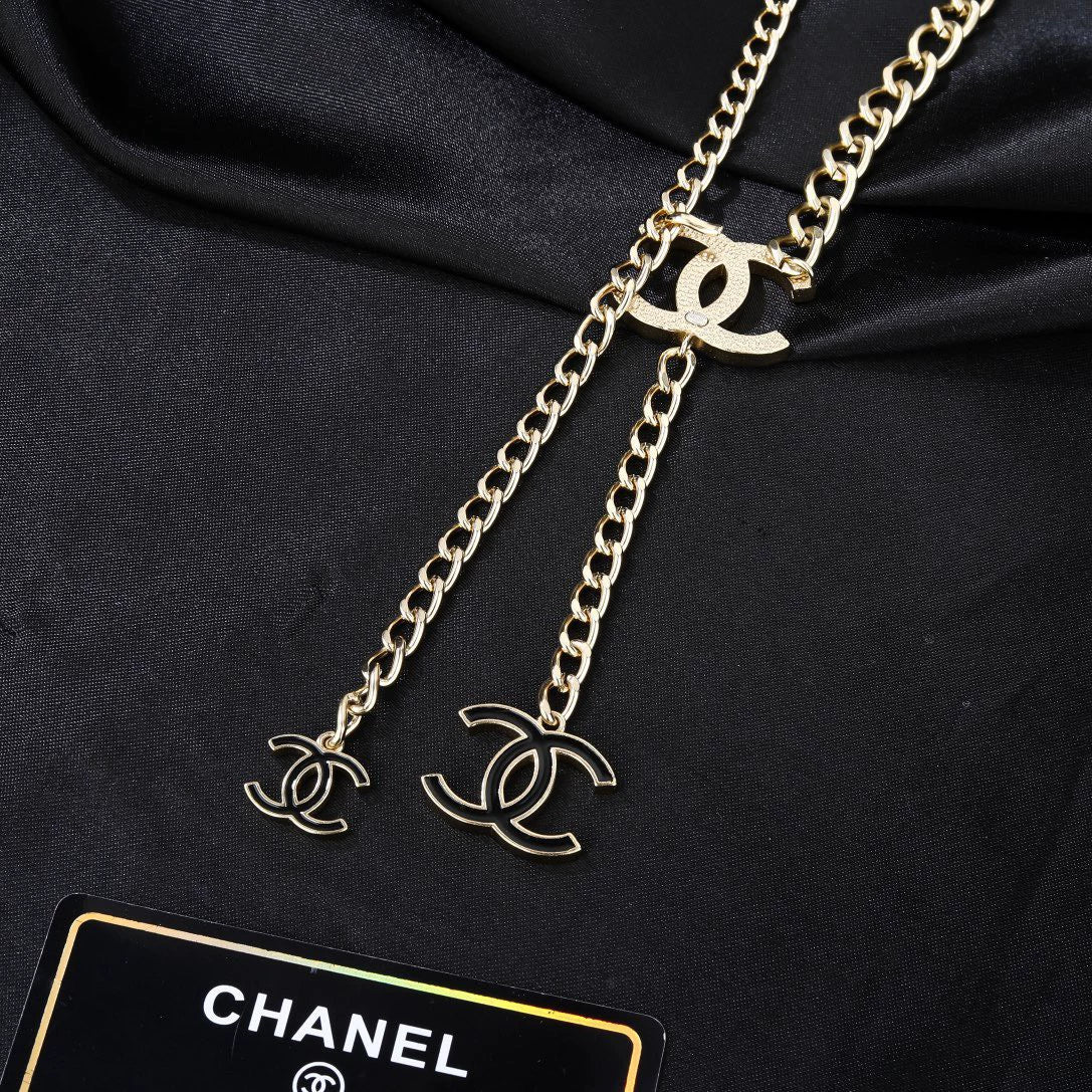 Gold chain waist chain